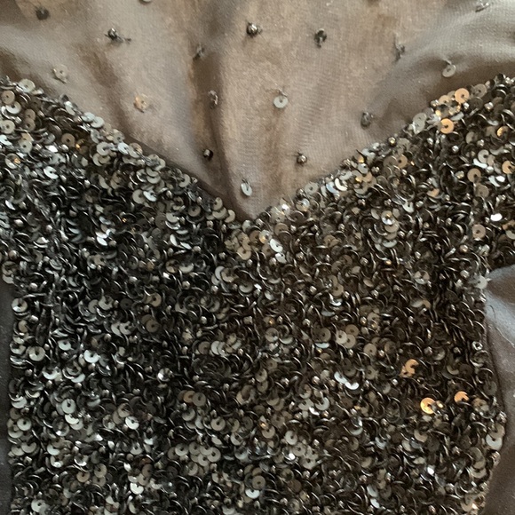 French connection beaded dress - Picture 3 of 5